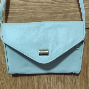 Perry Ellis | crossbody shoulder bag EUC